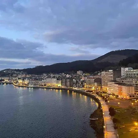 Apartament Piso Vacacional Con Terraza Panoramica A La Ria.